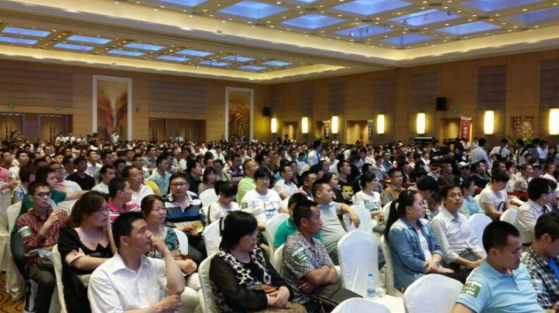 苏州华贵 上汽荣威万人购车会火热抢票