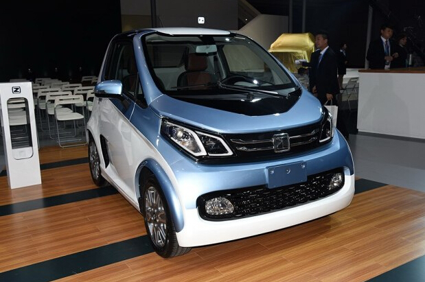 2015上海车展:众泰发布全新电动车e200
