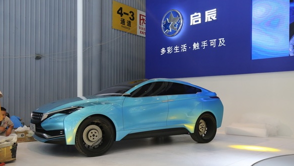 2015成都车展探馆:东风日产启辰VOW 苏州车