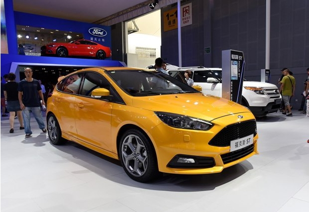 2016年初推出 福克斯ST推自动挡车型 苏州车网