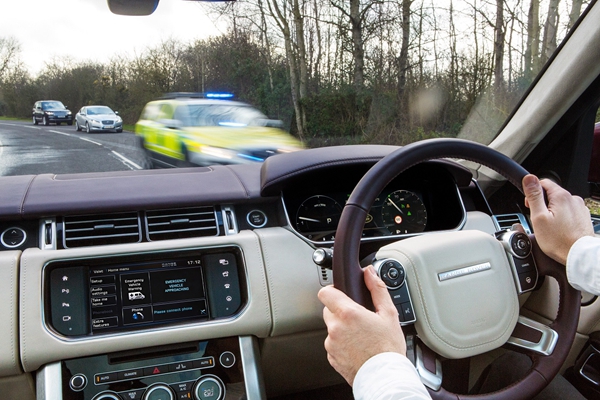 捷豹路虎最新自动驾驶科技 比拟真人驾驶体验