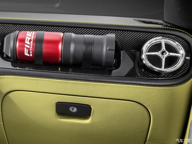 土豪的新玩具?奔驰推X级皮卡图个啥 苏州车网