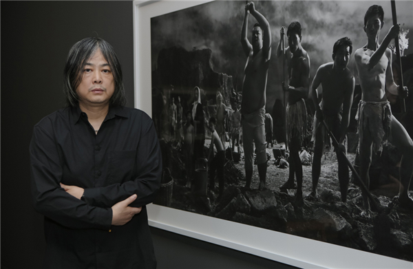 劳斯莱斯汽车与影像艺术家杨福东合作艺术短片 苏州车网--上苏州车网,知苏州车事 来车迷论坛,有车生活更精彩