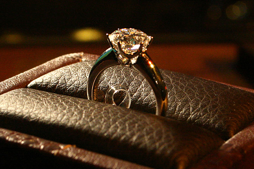 奢华与艺术的交响 克莱斯勒300C名车名钻鉴赏