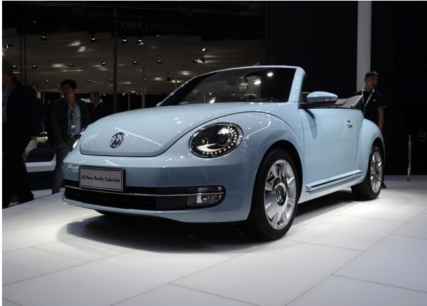 2015上海车展:大众新甲壳虫敞篷版亮相