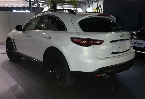 2015成都车展探馆:英菲尼迪qx70绝影版